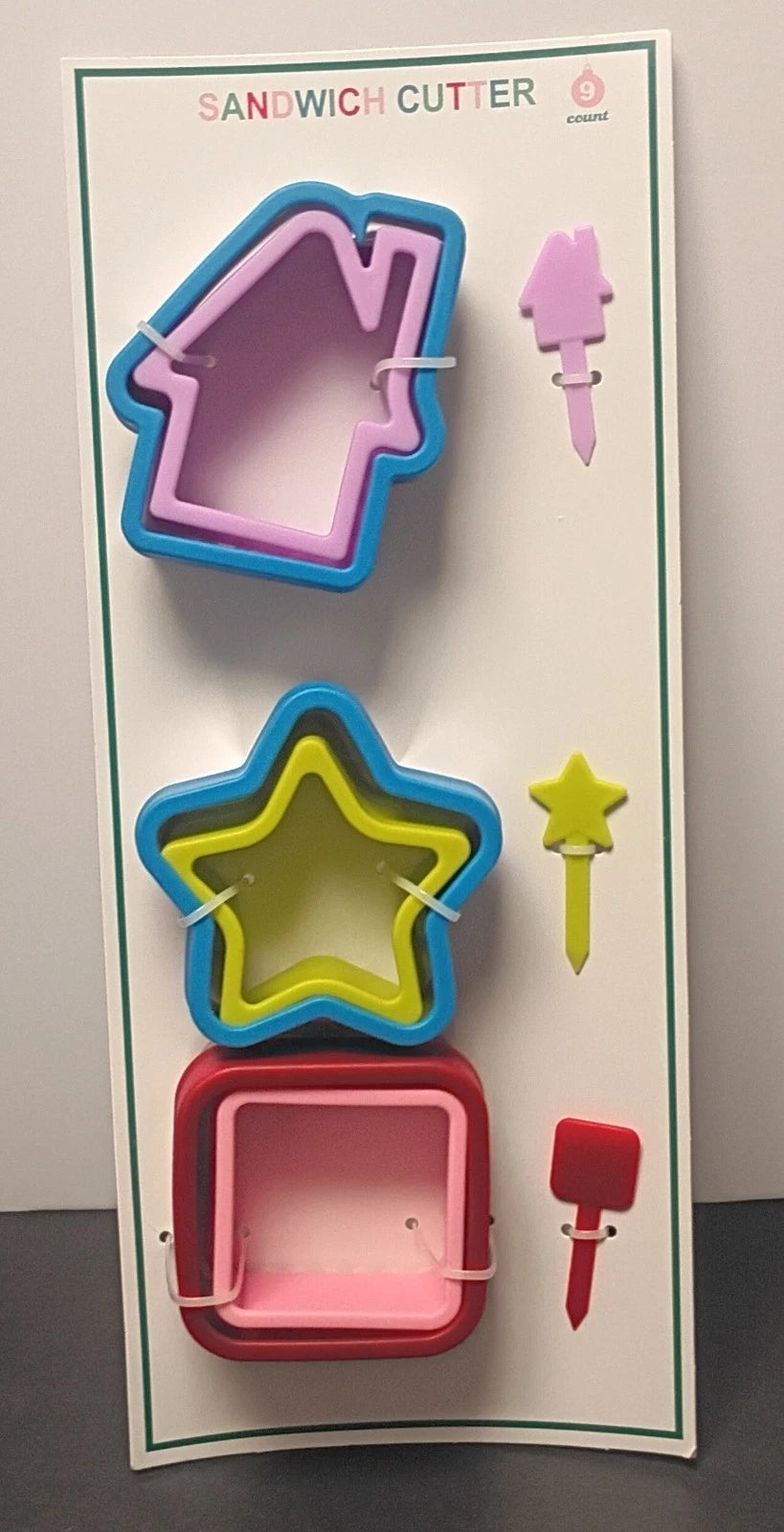 Crescent Set of 3 Sandwich & Cookie Cutters – House, Star & Square